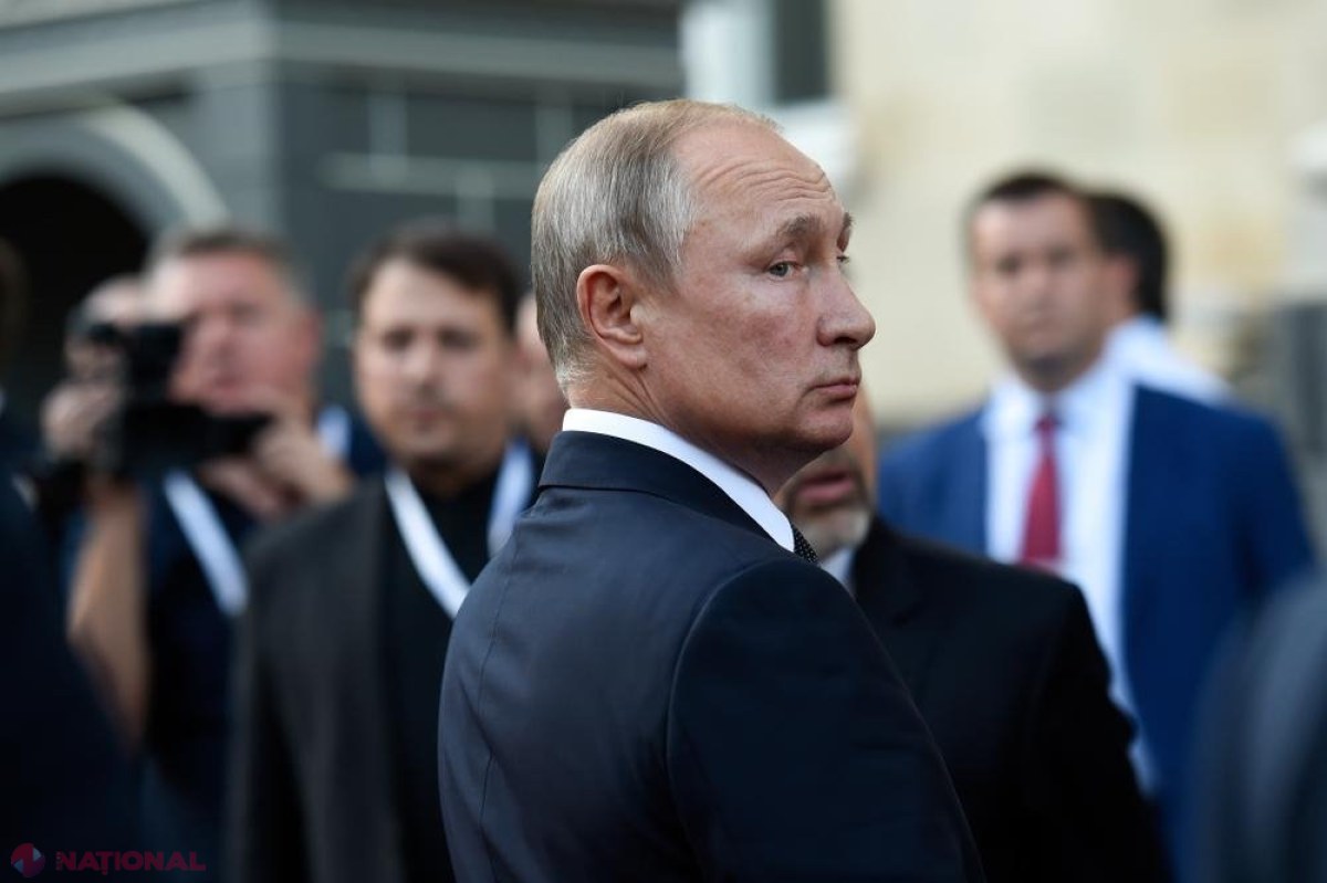 FOTO // Vladimir Putin, sfidat chiar de oamenii săi. Imaginea distribuită de o ambasadă a Rusiei