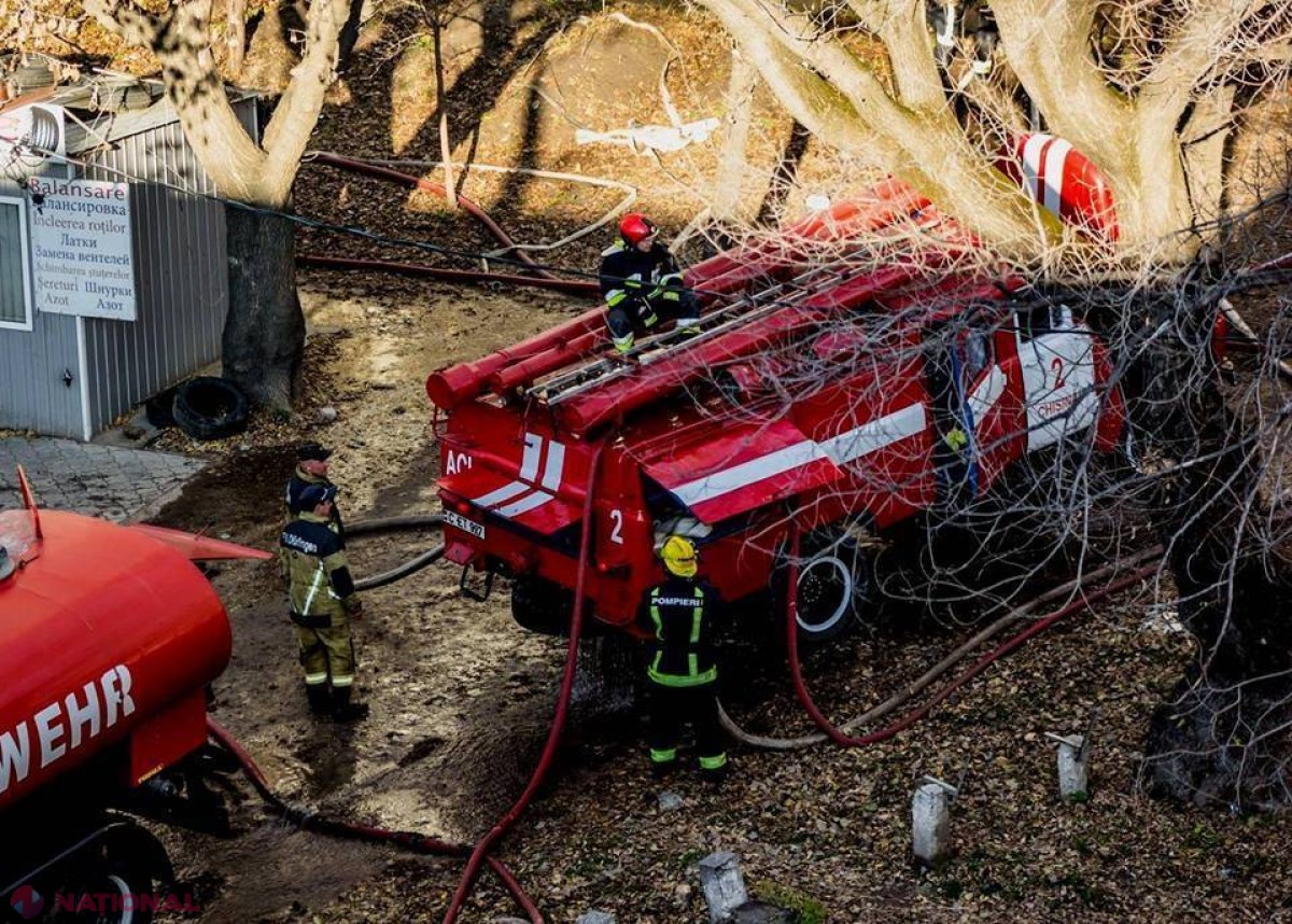 Cincisprezece INCENDII în prima zi a anului 2017: O persoană și-a pierdut viața