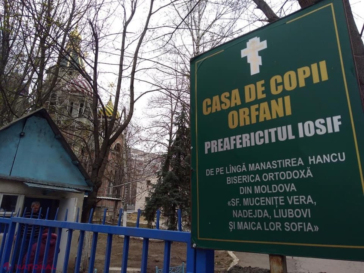 GEST // Un chișinăuean a mers duminică la târgul de struguri din centrul Chișinăului și, deși a achitat pentru 12 lăzi, nu a luat nicio bobiță acasă: Ce i-a rugat pe vânzători