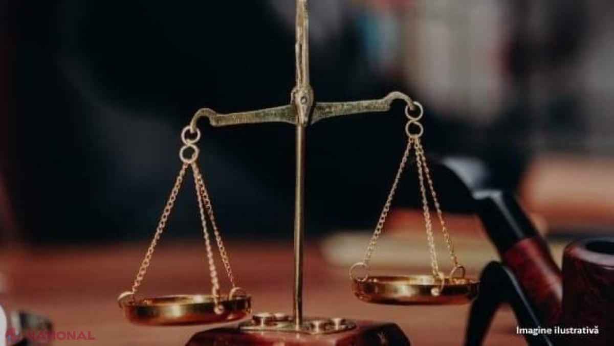 Fetiţă de 12 ani,  violată sistematic, timp de un an şi jumătate, de concubinul mamei sale: Insul de 46 de ani, condamnat la 11 ani de închisoare, deși procurorii au cerut detenție pe viață 