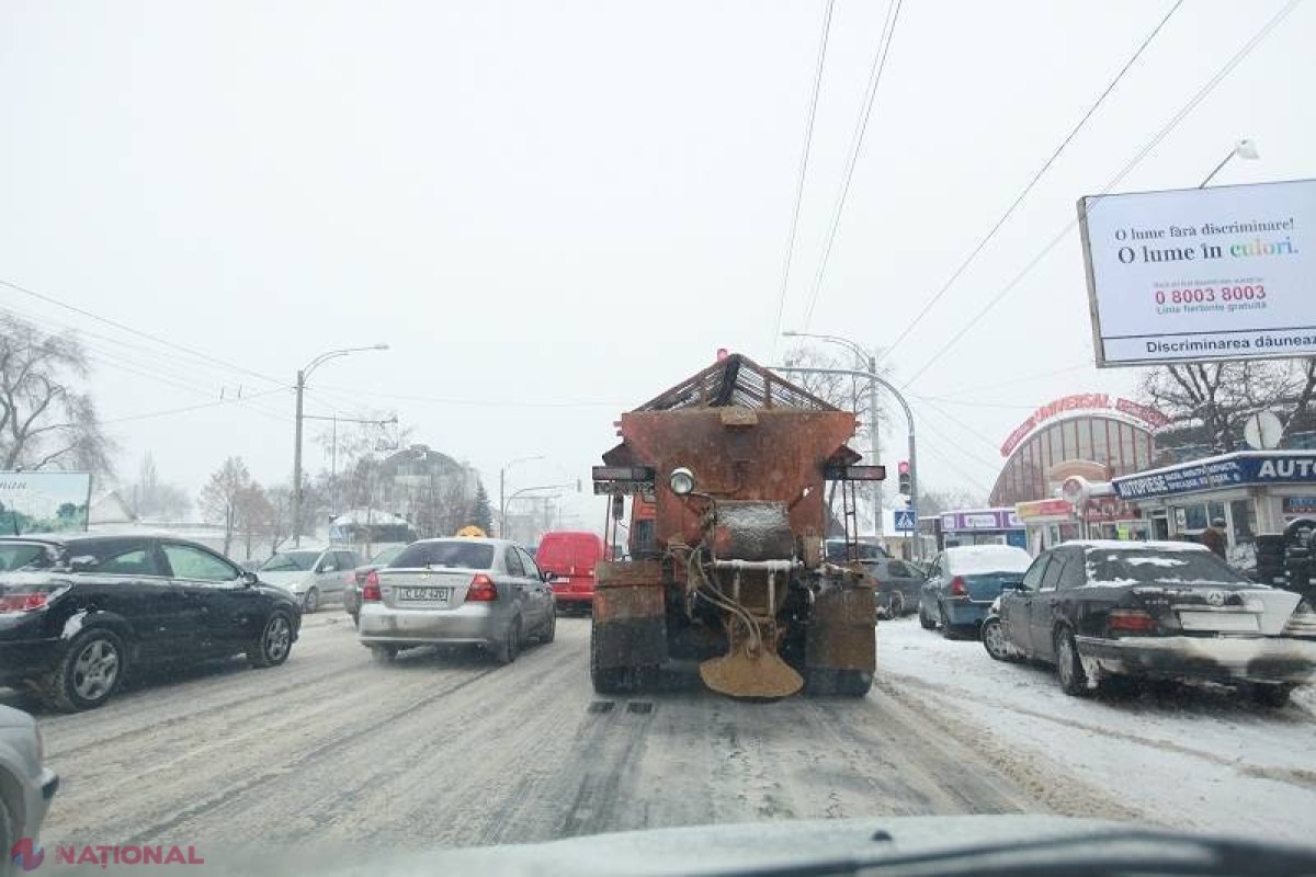 Vremea le-a dat bătăi de cap drumarilor