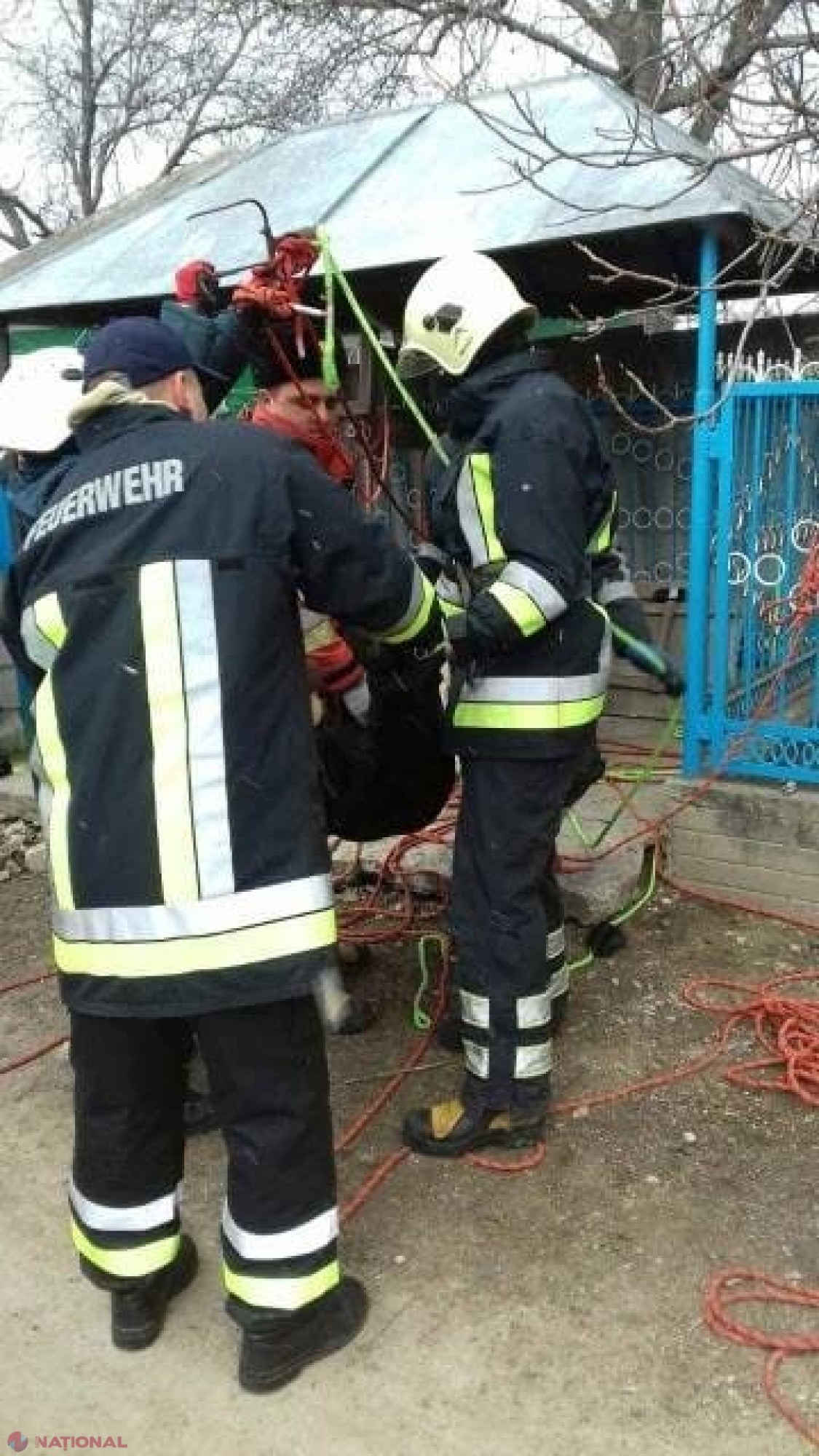 FOTO // Moarte SUSPECTĂ în raionul Orhei. Cadavrul unui bărbat a fost depistat într-o fântână din Ciocâlteni