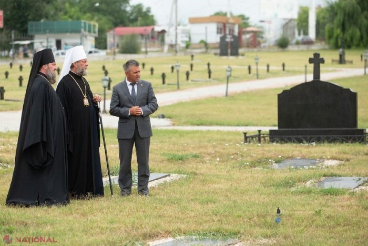 Mitropolitul Vladimir a discutat cu separatistul Krasnoselski despre... soldați și ofițeri