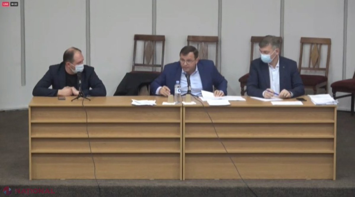 CONFIRMAT // Alianța dintre Platforma „DA” și socialiști, în CMC, bătută în cuie. Cele două fracțiuni au aprobat instituirea mai multor TAXE locale pentru locuitorii din Chișinău