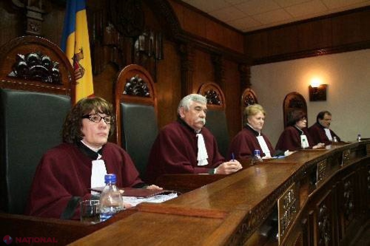 Magistrați cu case de milioane