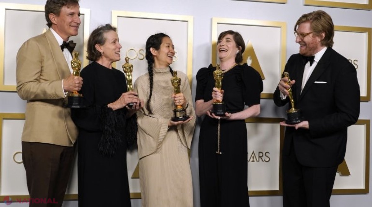 Premiile Oscar 2021: Lista COMPLETĂ câștigătorilor! Cine a ridicat trofeul pentru CEL MAI BUN FILM