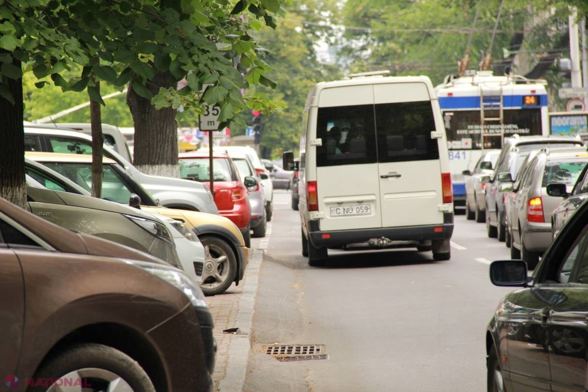 CÂT scoți din buzunare pentru un loc de parcare în Chișinău? Unele costă cât o GARSONIERĂ
