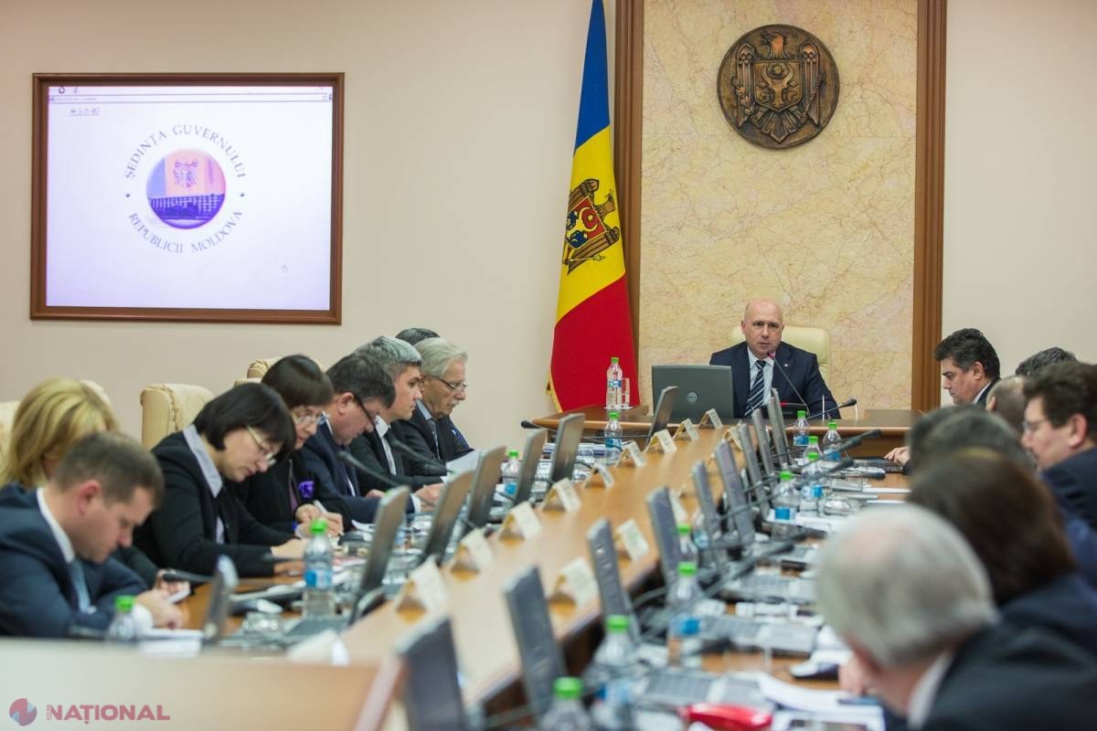 Premierul XX solicită mai multă COMUNICARE cu cetățenii despre beneficiile Acordului de asociere cu UE