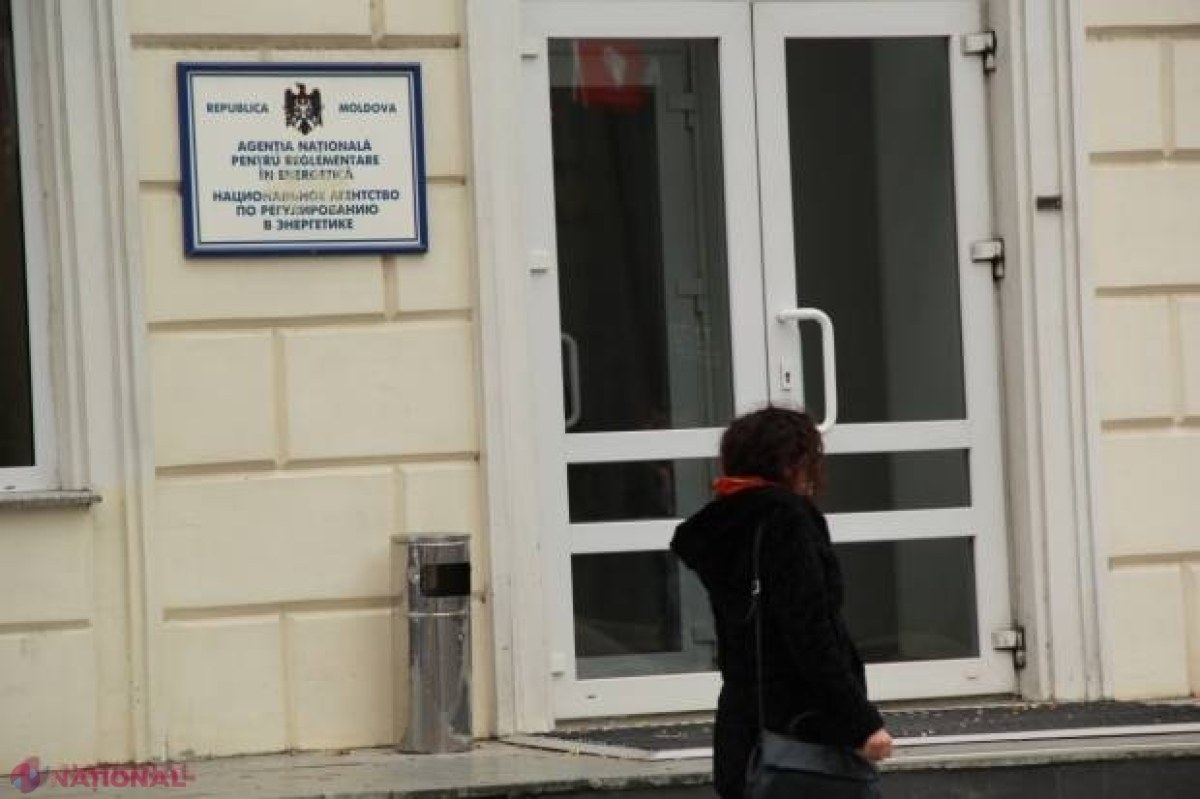 DOC Angajații din R. Moldova care vor fi remunerați REGEȘTE în anul 2017: Salarii de zeci de mii de lei pe lună