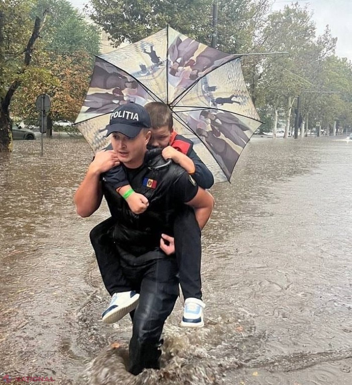 METEO // După seceta severă din vară, R. Moldova a fost „scăldată” în ploi torențiale: Când vor înceta precipitațiile  