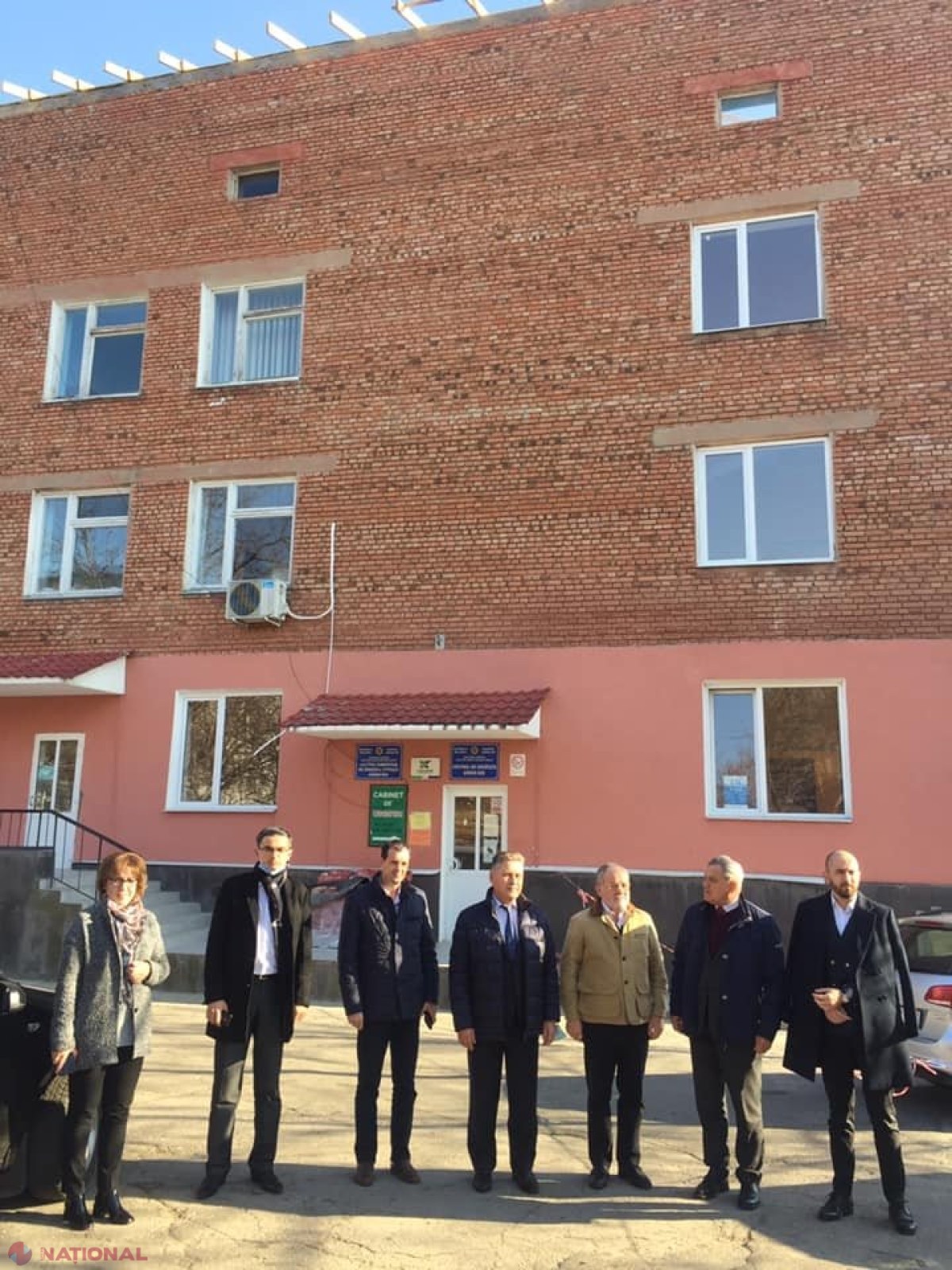 FOTO // Un nou PROIECT realizat cu sprijinul României: Consiliul Județean Vaslui a ALOCAT circa 1 300 000 de lei pentru RENOVAREA acoperișului Centrului raional de sănătate din Anenii Noi