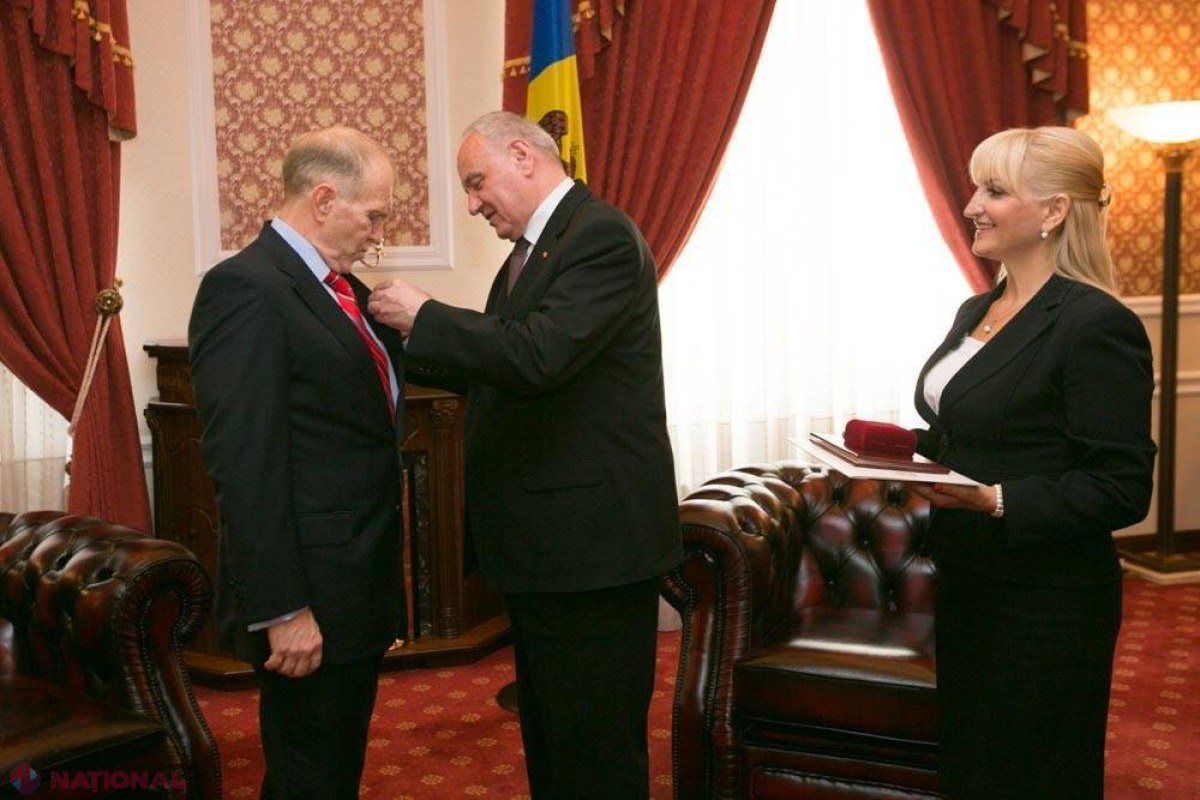 „Ordinul de Onoare” pentru Ambasadorul SUA la Chișinău