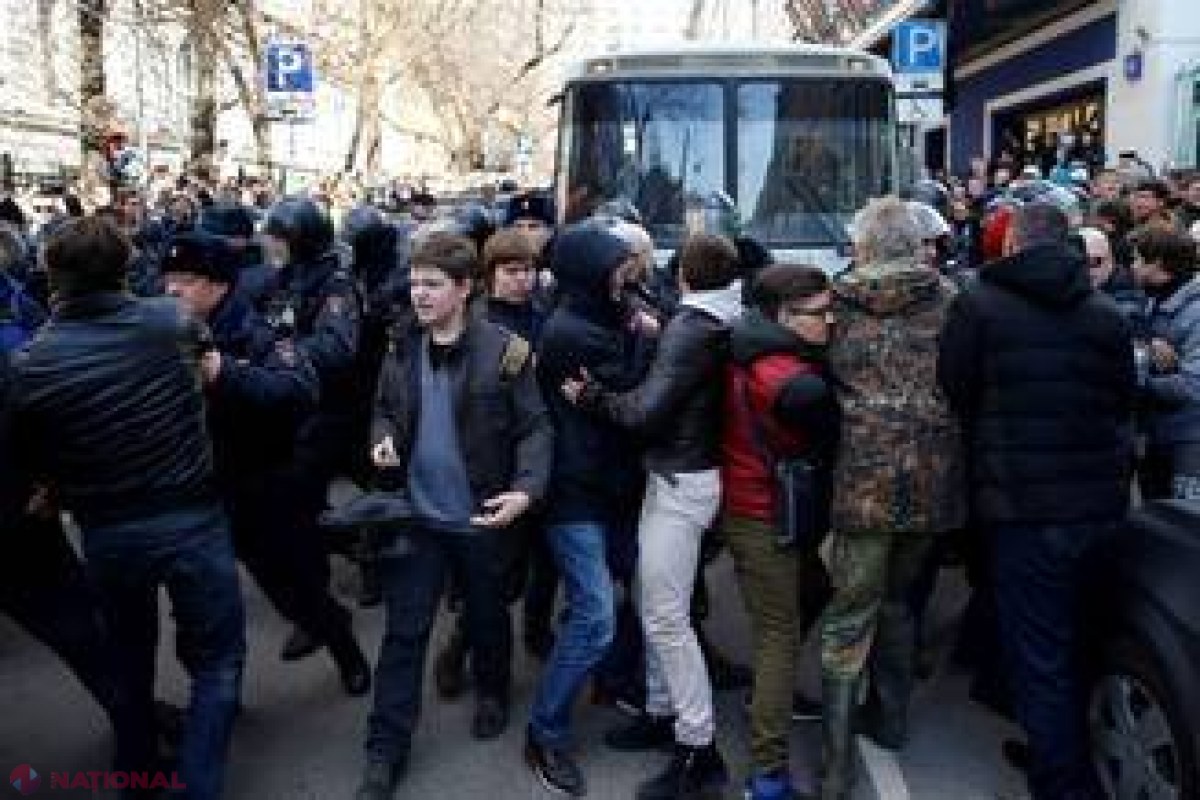 VIDEO // Reuters: Generaţia născută în timpul lui Putin şi-a descoperit vocea în cursul protestelor din Rusia 