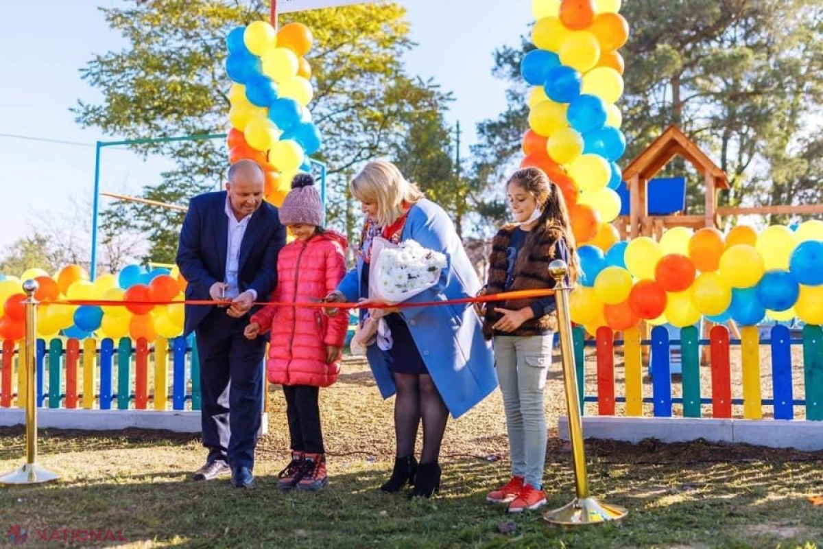 Deputata Platformei Parlamentare „Pentru Moldova”, Eleonora Graur, a amenajat un teren de joacă pentru copii
