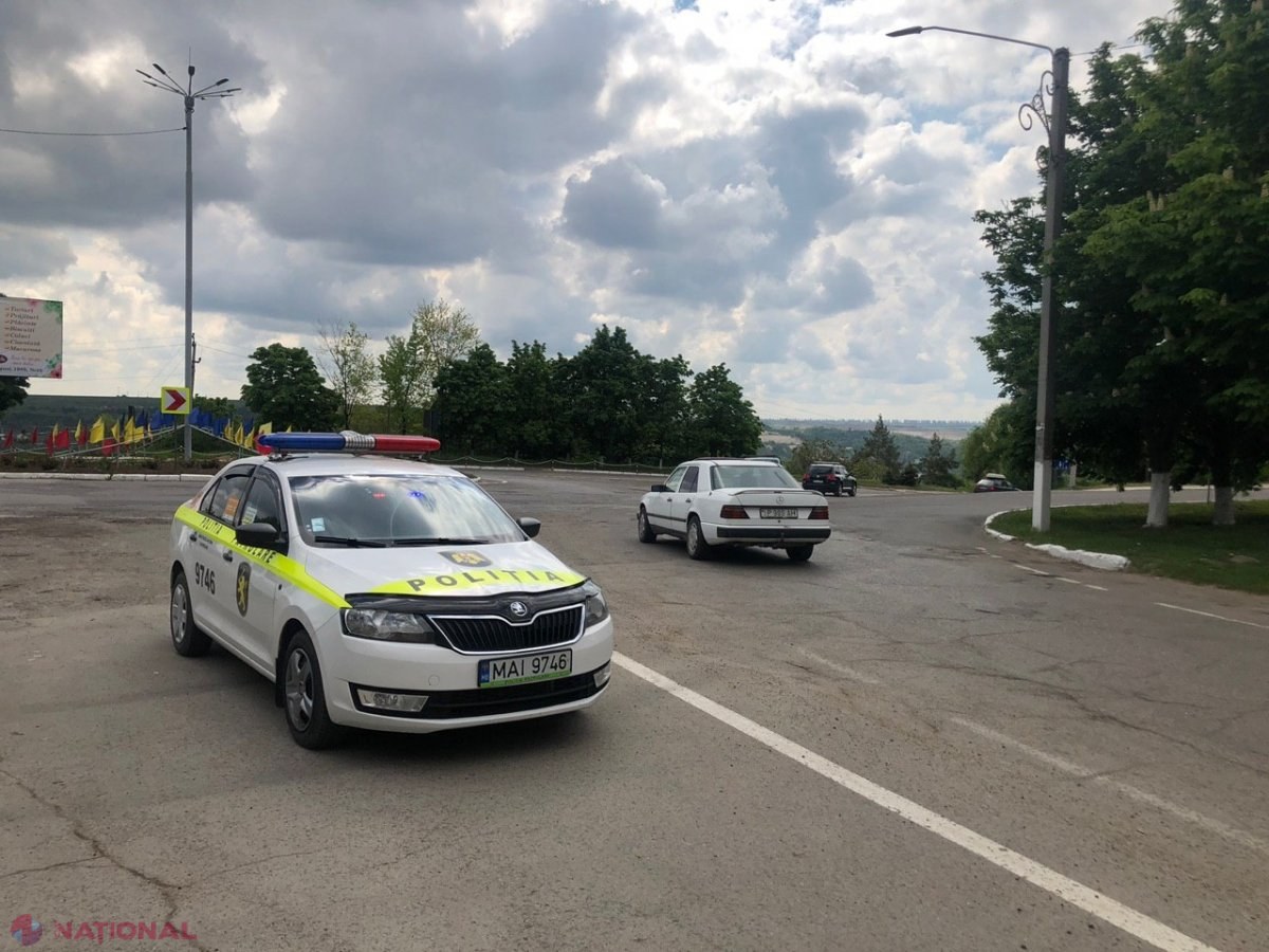 Zeci de șoferi, AMENDAȚI în weekend pentru că nu aveau cuplată centura de siguranță: Peste 1 000 au depășit viteza, iar 74 au urcat băuți la volan