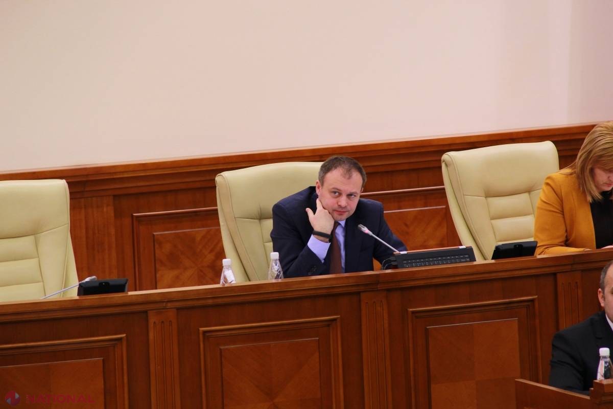 Cum comentează Andrian Candu SONDAJUL potrivit căruia PD riscă să NU ajungă în Parlament