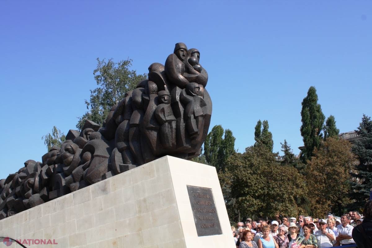 Marș pentru comemorarea victimelor deportărilor, organizat de Guvern 
