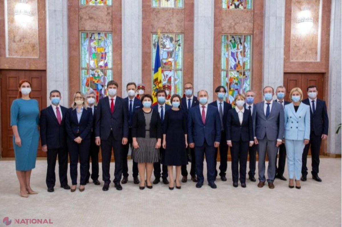 DOC // Președinta Maia Sandu a semnat decretul privind numirea în funcție a Guvernului Gavrilița: „Acest Guvern nu va fura, nu va crea legi care să permită furtul, nu va împărți bani publici cu procent, nu va crea companii abonate la achiziții...”