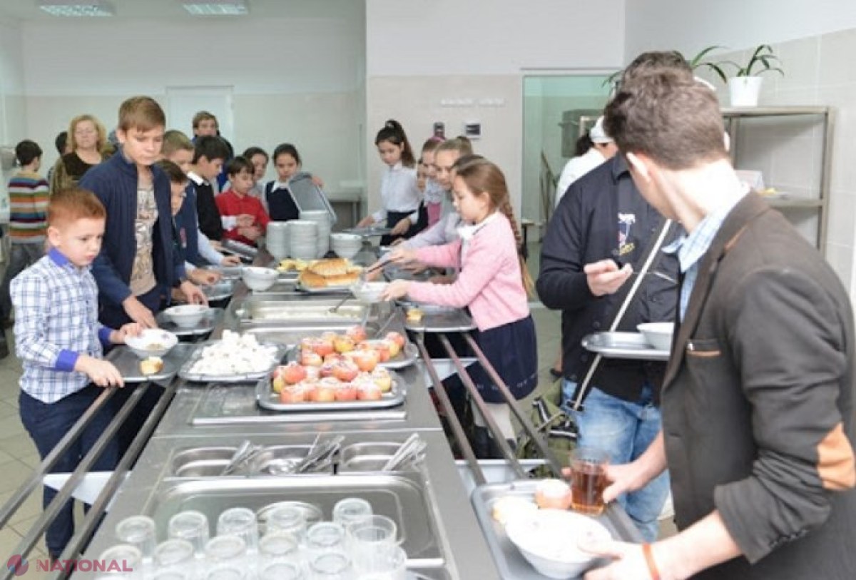 În plin an ELECTORAL, autoritățile anunță „alimentație gratuită” pentru copiii din ciclul primar și GIMNAZIAL: „În afară de datoria sfântă ca noi să-i asigurăm cu sănătate, este și această imunitate care trebuie sporită”