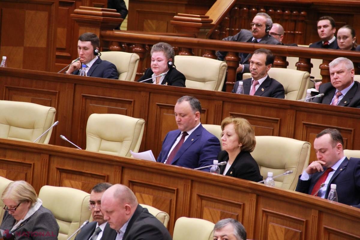 O nouă MOȚIUNE DE CENZURĂ împotriva Guvernului: „Pavel Filip va fi nevoit să se prezinte în Parlament în două săptămâni”