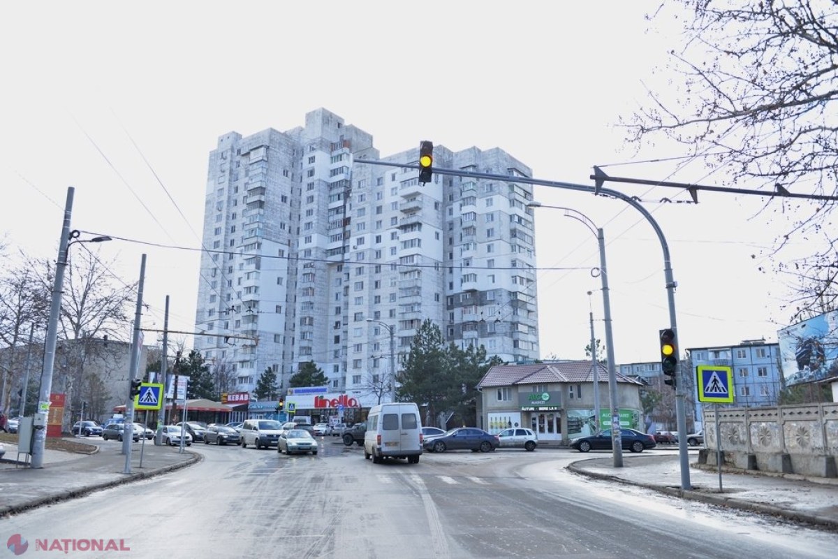 Două intersecții aglomerate de la Botanica au fost SEMAFORIZATE
