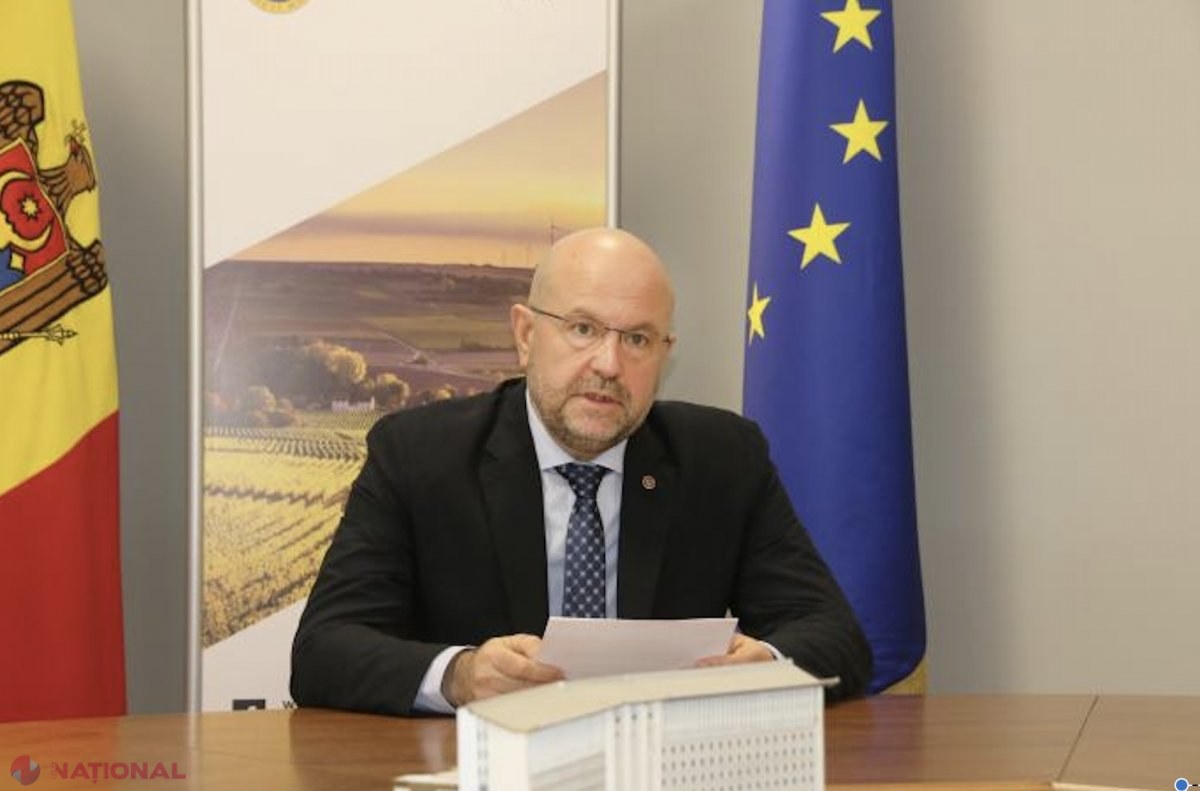 Fermierii afectați de calamitățile naturale din 2023 sunt așteptați să depună dosarele la AIPA, pentru a beneficia de 50 de MILIOANE de lei alocați de Guvern. Compensațiile acordate de stat se ridică până la 2 500 de lei per hectar