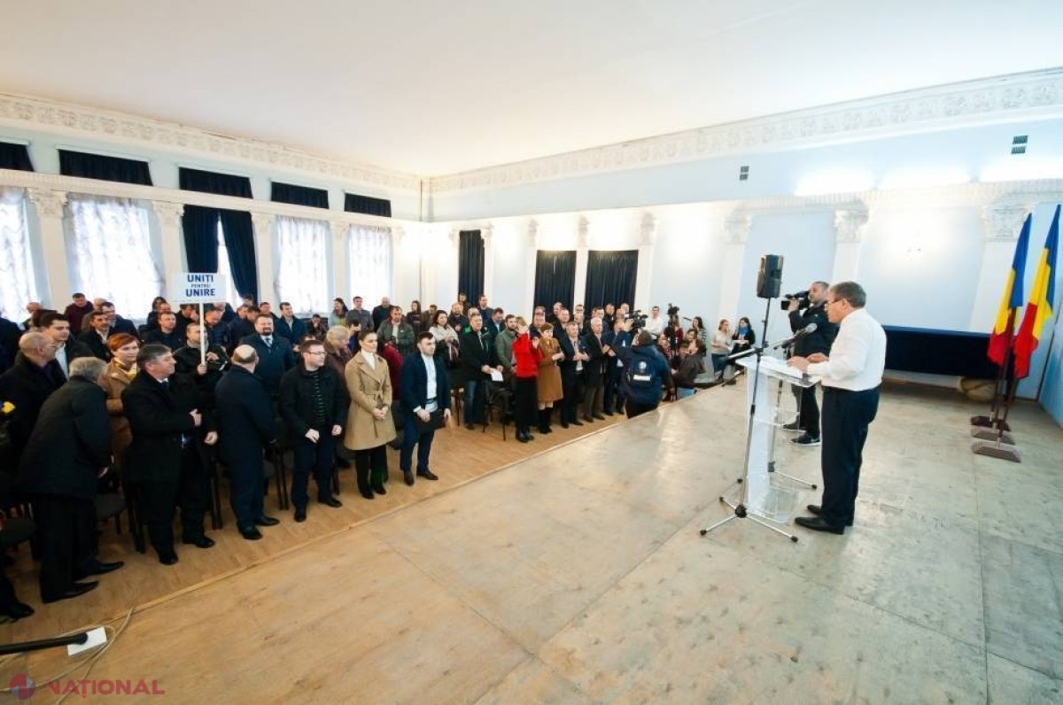 Un partid de la Chișinău va colecta SEMNĂTURI pentru UNIREA R. Moldova cu România