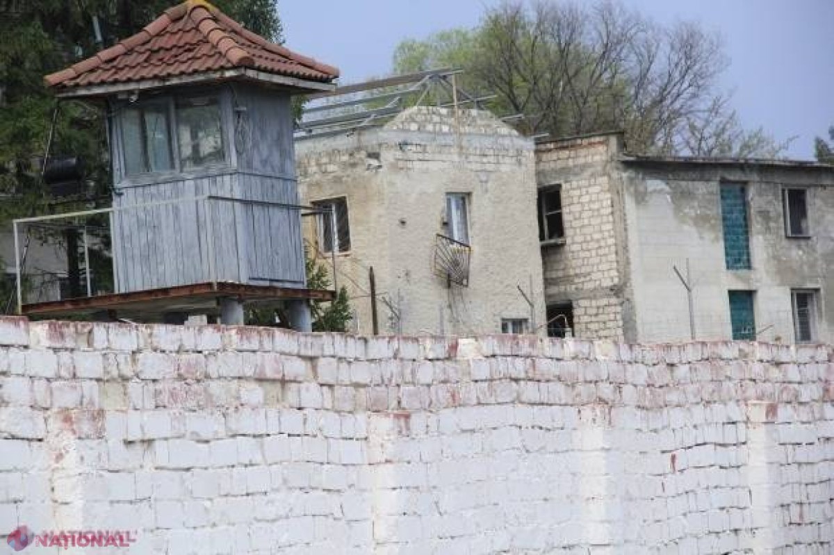 REVOLTĂ la penitenciarul pentru minori din Goian! Deținuții au dat foc la mobilier