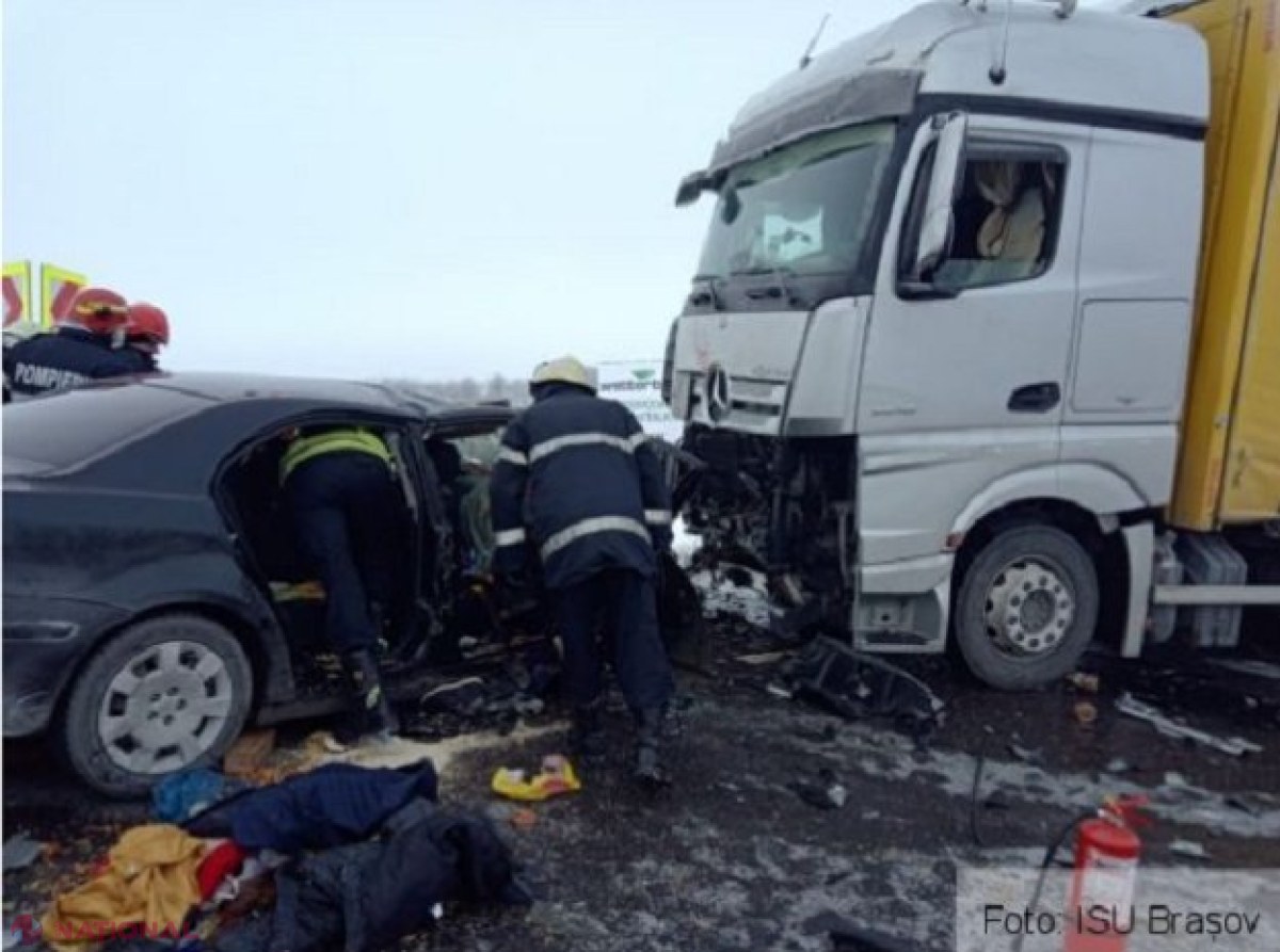 Accident teribil la Brașov: O femeie de 38 de ani a decedat, după ce „Toyota” în care se afla, înmatriculată în R. Moldova, s-a ciocnit de un TIR