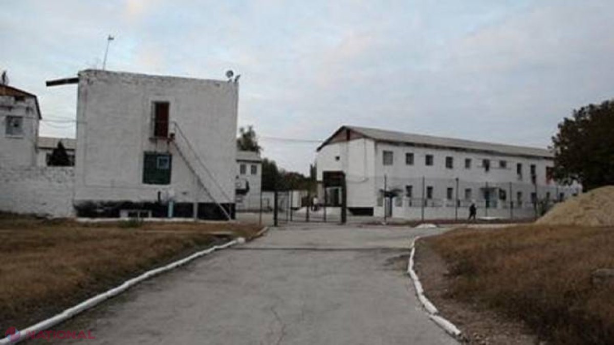 Basamac, bragă și fișe pentru casino, descoperite la deținuții dintr-un penitenciar din R. Moldova