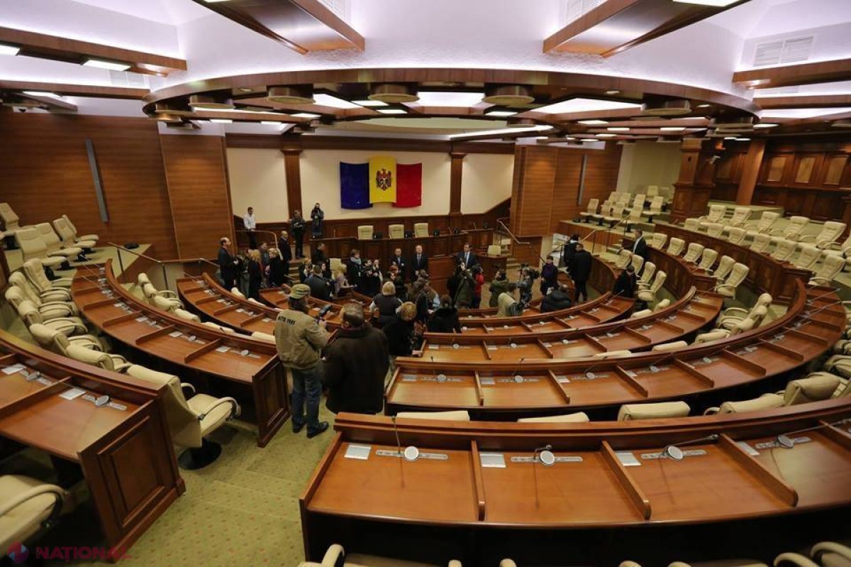 FOTO // Cum arată noua sală de ședințe a Parlamentului