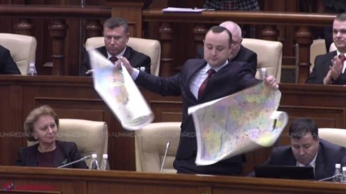 Bătrâncea ar putea fi EXCLUS din lista „prietenilor României”. Ce spune deputatul care a rupt harta României Mari în Parlament