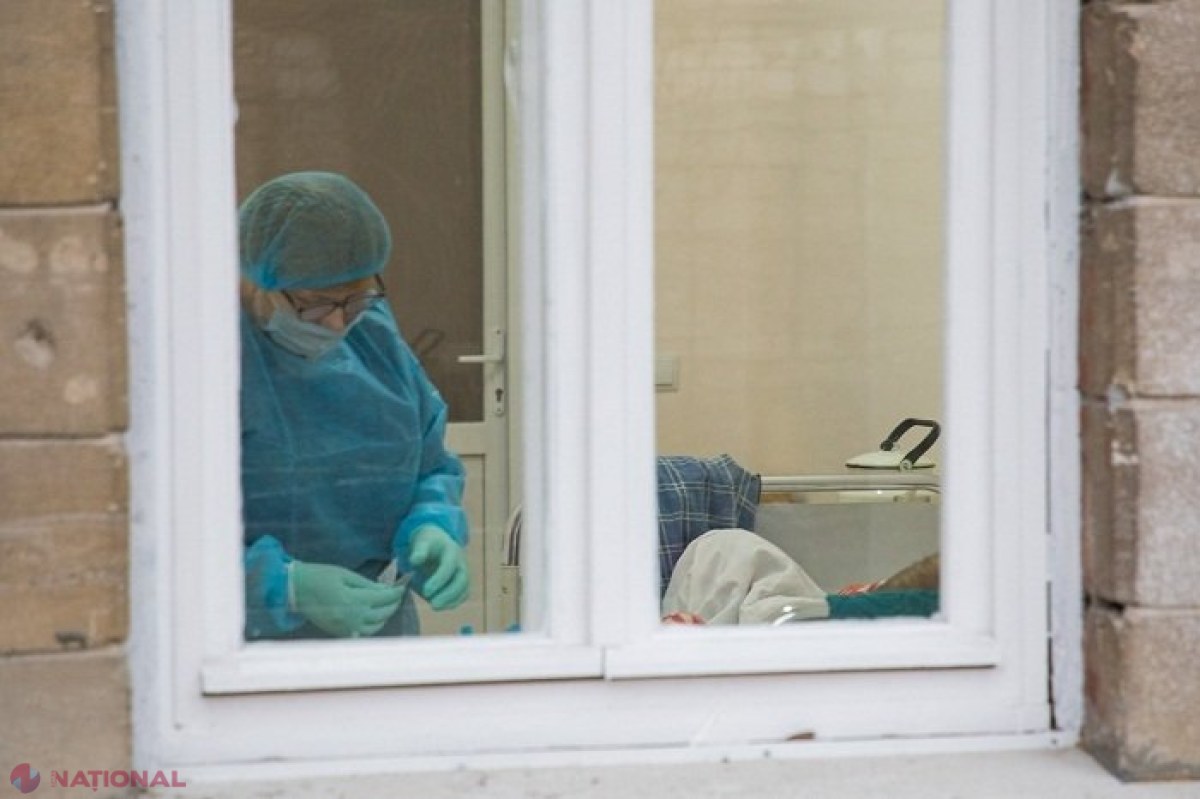CORONAVIRUS // CREȘTE numărul persoanelor infectate cu COVID-19, internate în stare GRAVĂ la spital: Tot mai mulți pacienți conectați la aparate de respirație asistată