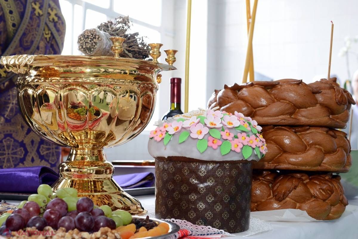 Panettone moldovenesc, după tehnologie italiană! Cozonacii marca SA „Franzeluța” au fost sfințiți de Mitropolitul Vladimir