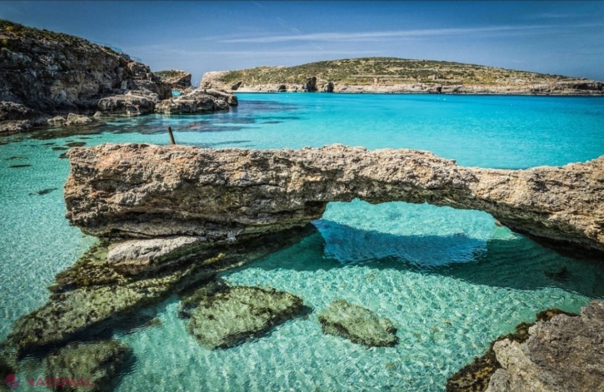 Insula din Europa unde te simți ca în paradis. Plaje aurii, 28 de grade în luna septembrie, iar prețul biletelor de avion începe de la 28 de euro