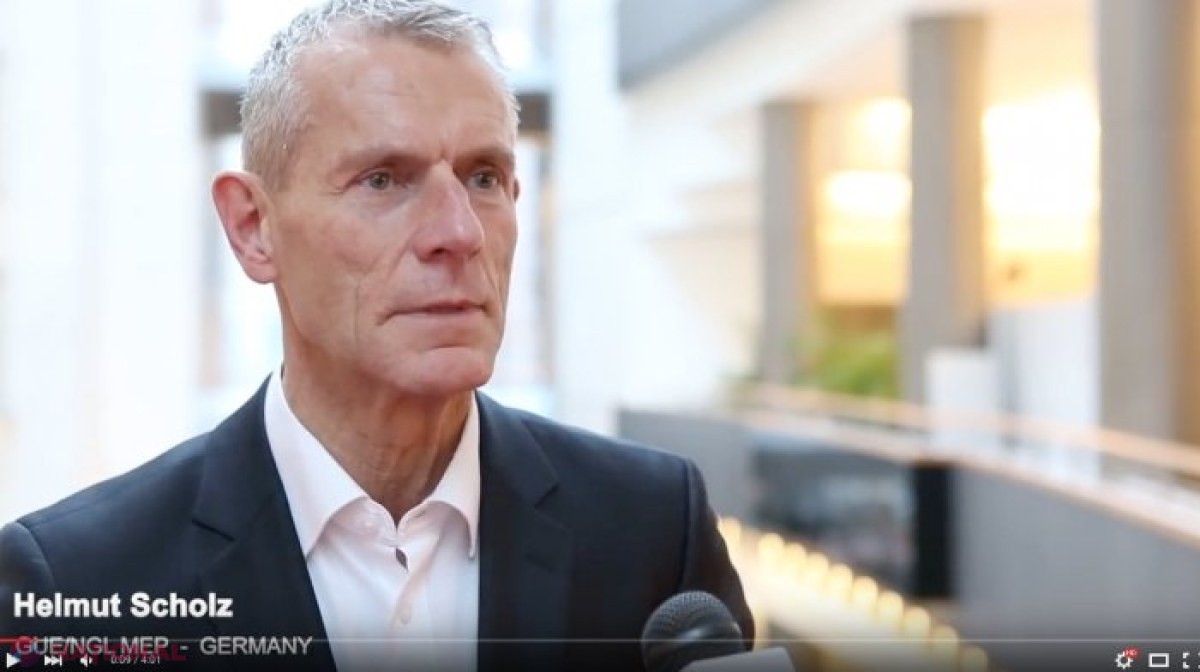 Europarlamentarul german Scholz, cel care a cerut Comisiei Europene să demareze o anchetă în privința furtului miliardului, ar fi un prieten al Rusiei