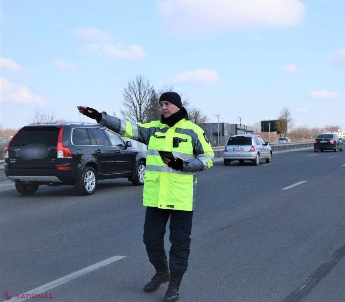 Beat turtă la volan și cu un copil mic pe bancheta din spate: Un șofer a ajuns în șanț la Cimișlia