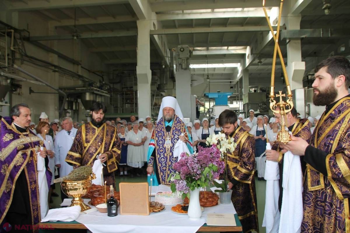 Cozonacii de la „Franzeluța”, binecuvântați de Mitropolitul Vladimir