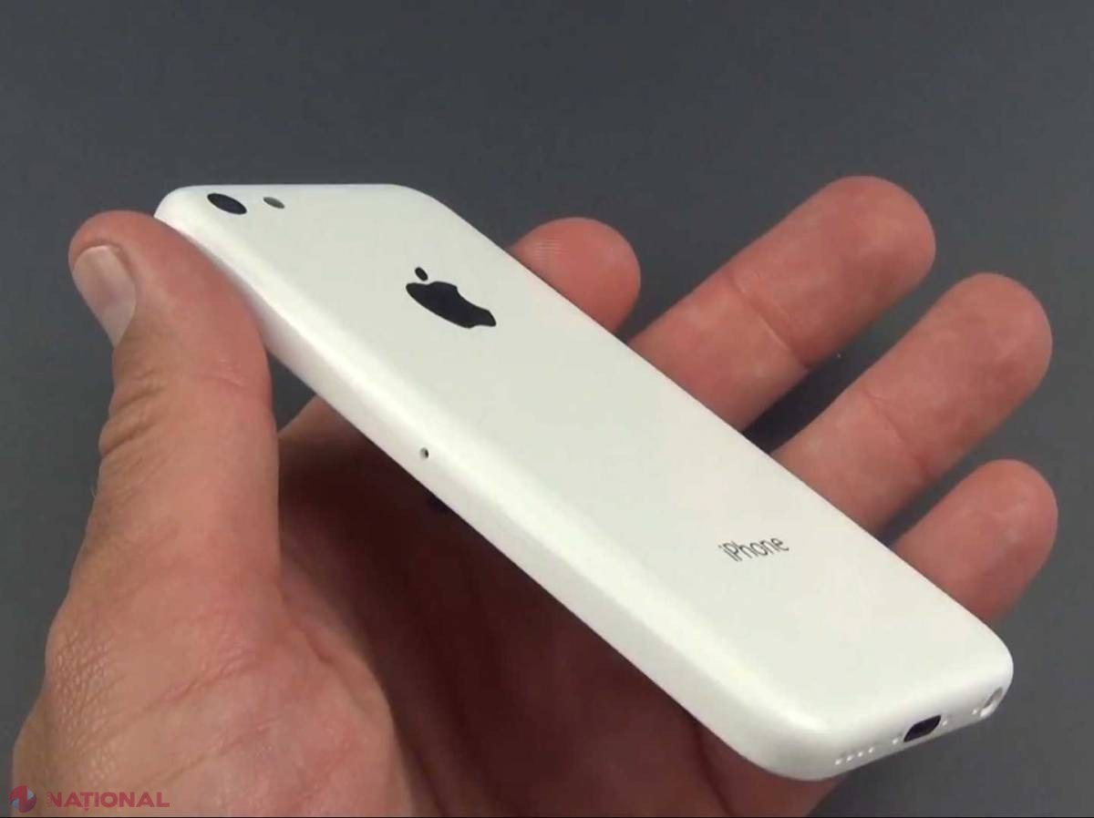Şi-au VÂNDUT copilul ca să-şi CUMPERE UN iPHONE  