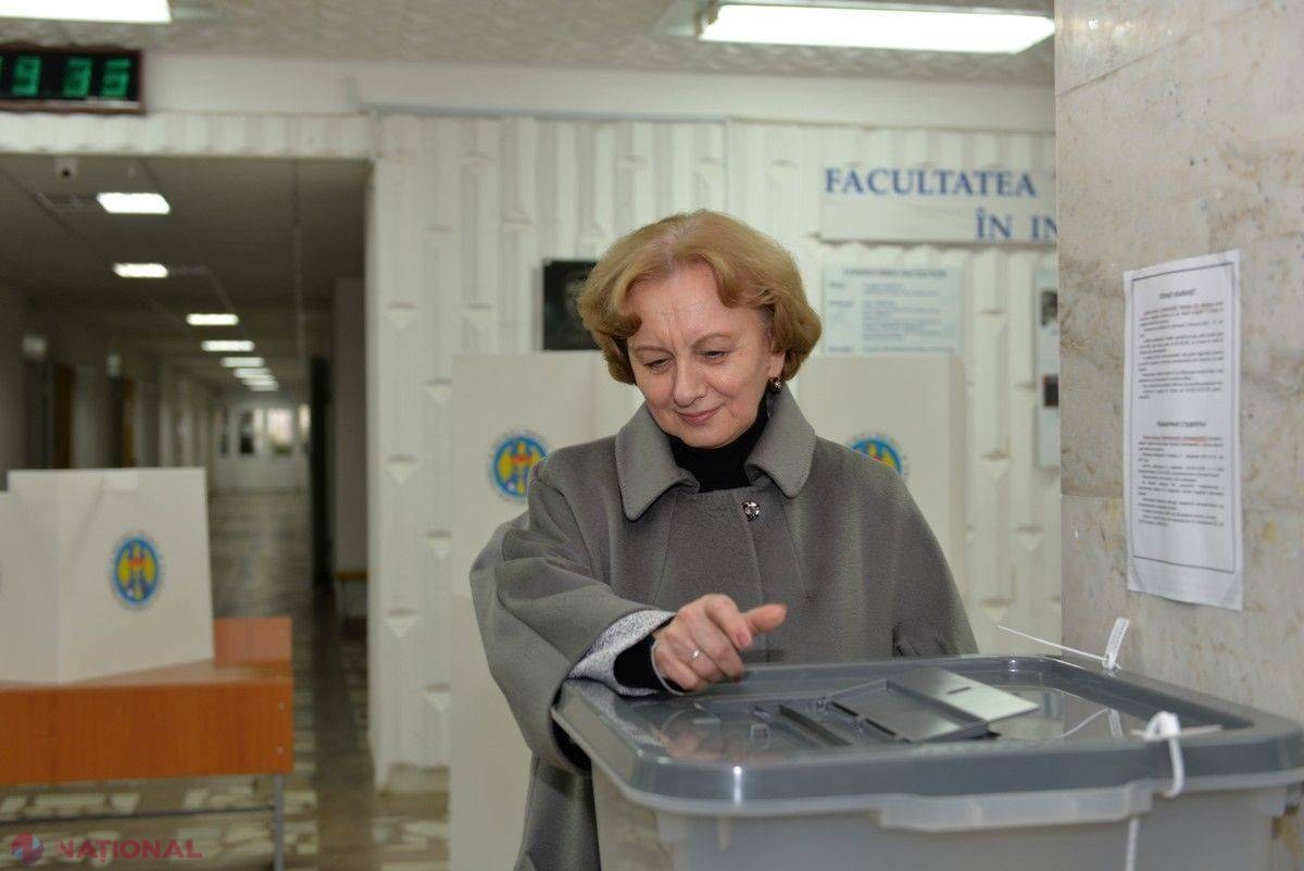 Socialiștii, despre chișinăuenii care n-au participat la referendumul de duminică: „VICTIME ale jocului partidelor de dreapta”