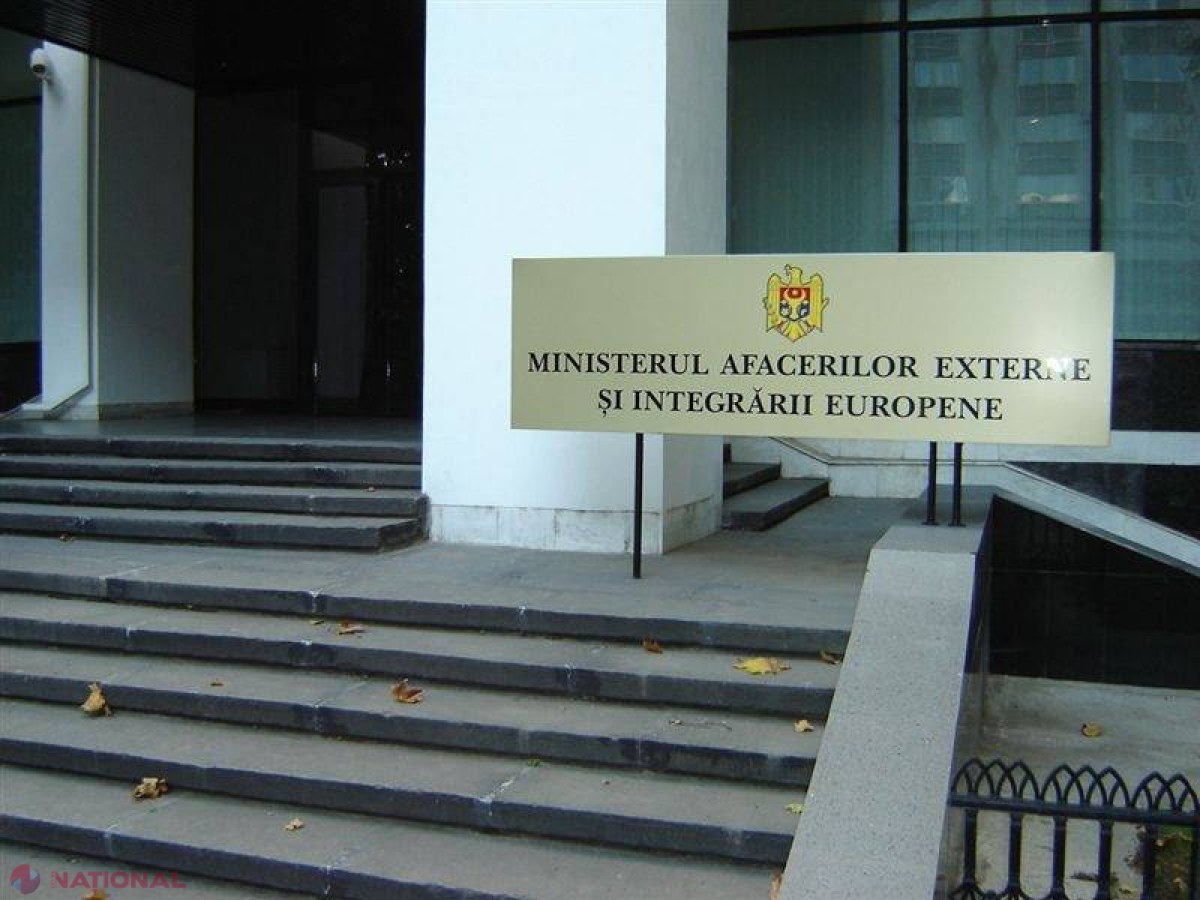 Patru ambasadori ai R. Moldova au primit astăzi atribuții noi