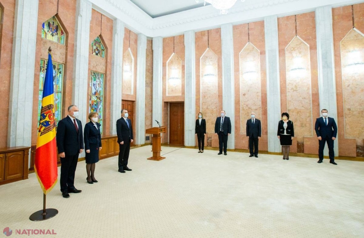 Igor Dodon CONFIRMĂ că a bătut palma în privința unei noi MAJORITĂȚI. Acesta a asigurat Guvernul Chicu de o „susținere SOLIDĂ” în Parlament: „Noii miniștri trebuie să înțeleagă că și-au asumat o responsabilitate pe termen lung”