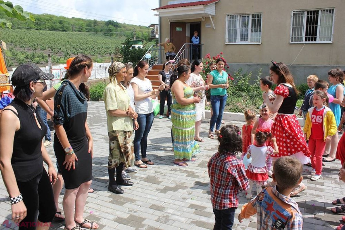 APEL // Copiii deținutelor de la Rusca au nevoie de hăinuțe în prag de iarnă: Unde puteți dona