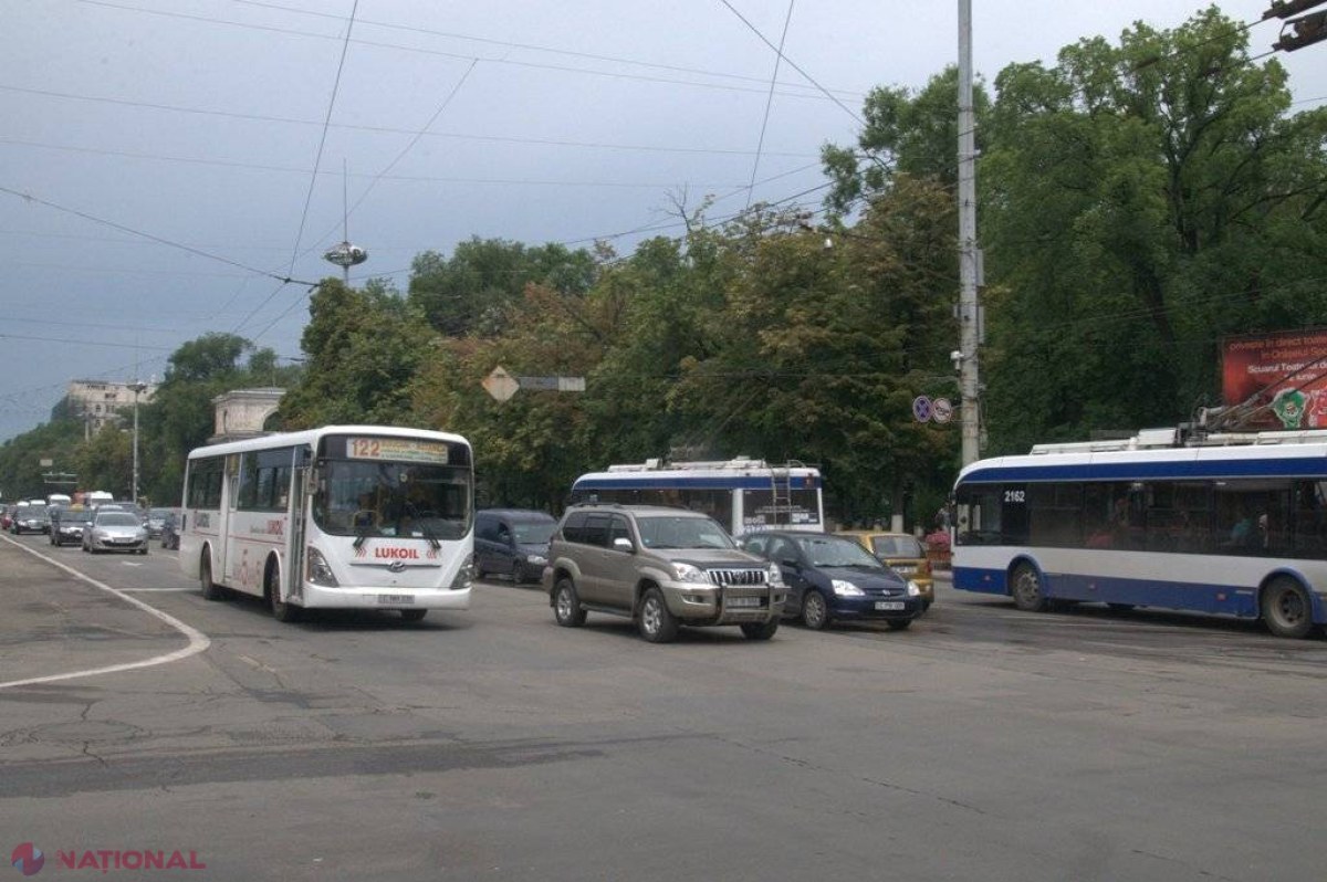 Traficul rutier va fi SUSPENDAT timp de două zile pe bd. Ştefan cel Mare şi Sfânt. Vezi cum va fi organizat transportul public