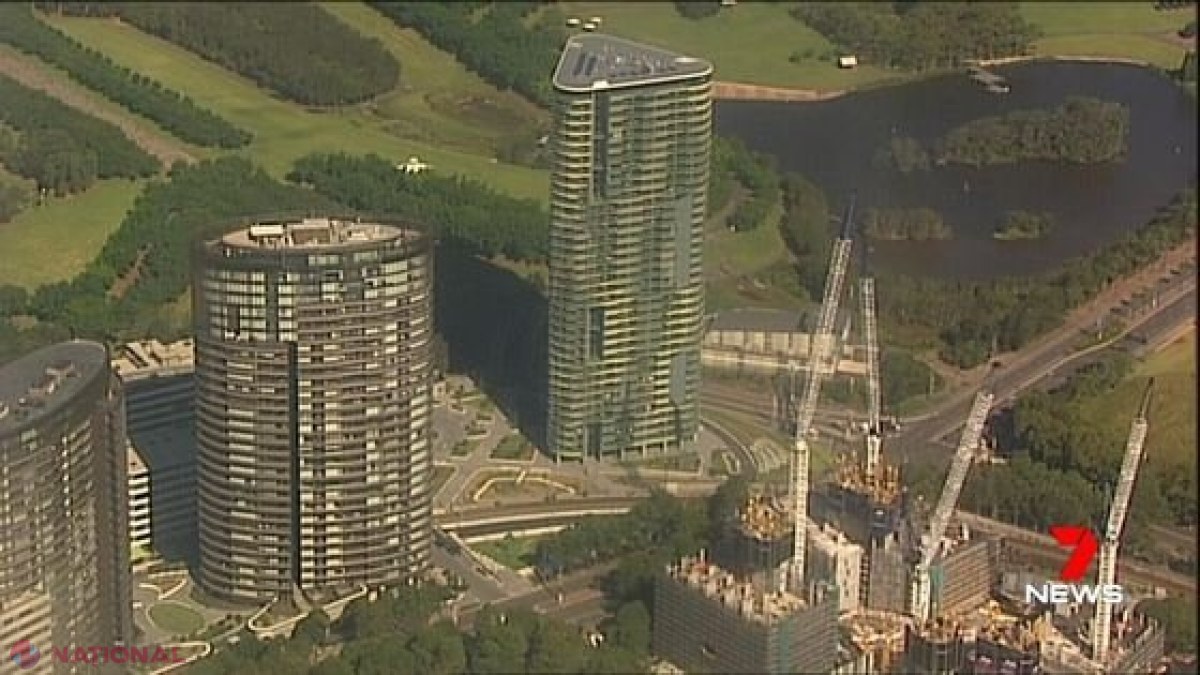 Mii de oameni evacuaţi în Sydney, după ce locuitorii unui zgârie-nori au auzit pocnituri în pereţi