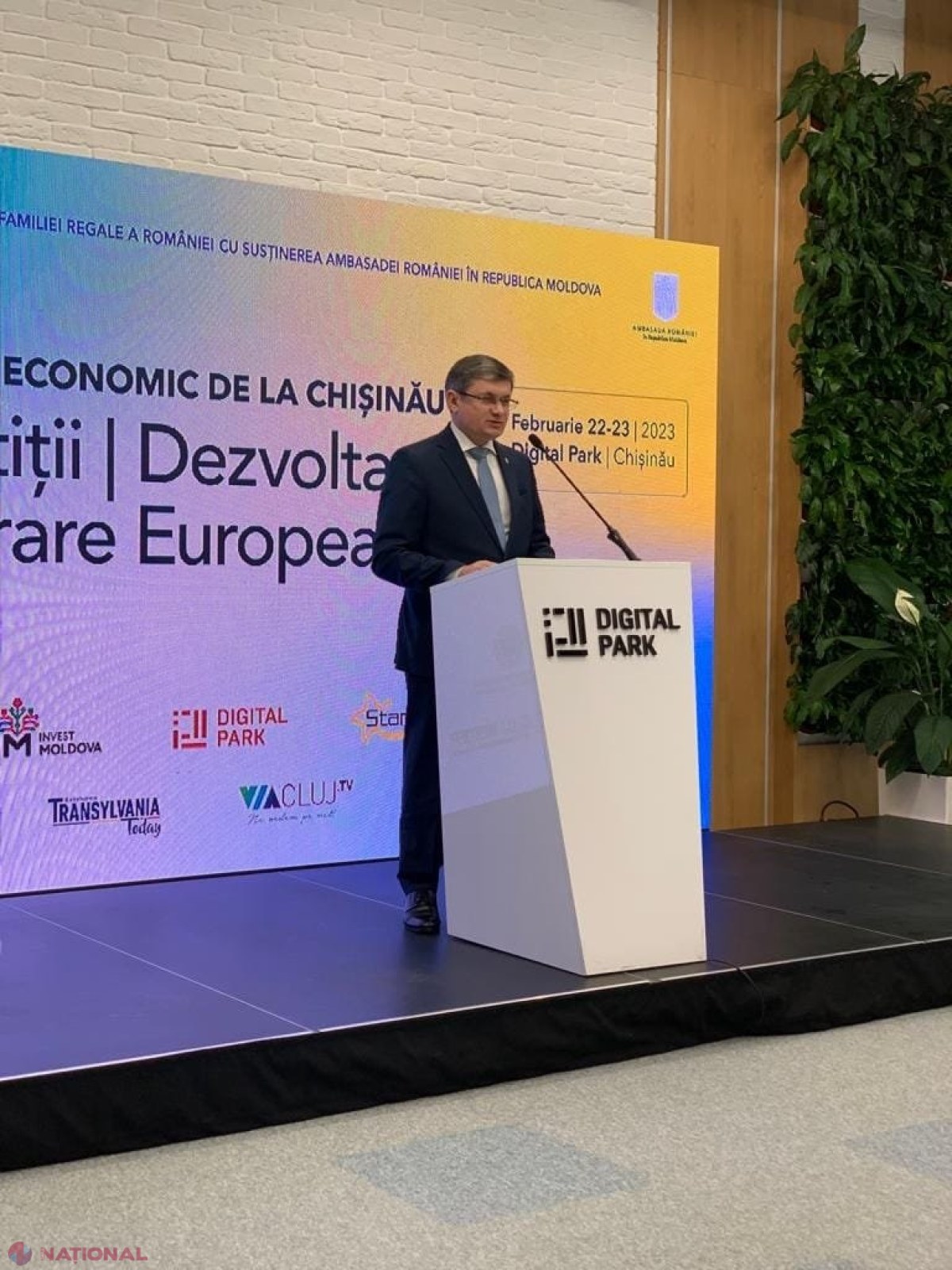 VIDEO // Forumul Economic „Investiții/ Dezvoltare/ Integrare Europeană”, organizat sub auspiciile Familiei Regale a României, o nouă oportunitate pentru R. Moldova. Premierul Recean a prezentat NOUĂ motive pentru a INVESTI în republica noastră