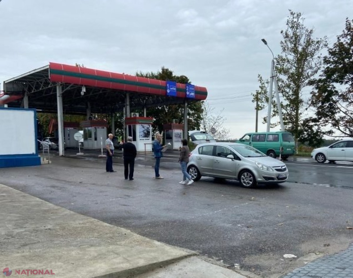 Umilința la care au fost supuși scriitorii din R. Moldova la așa-zisa vamă transnistreană, descrisă în detalii: „Vreme de o oră și ceva am fost interogați de către securiștii din Tiraspol. Scopul lor era să ne aresteze”