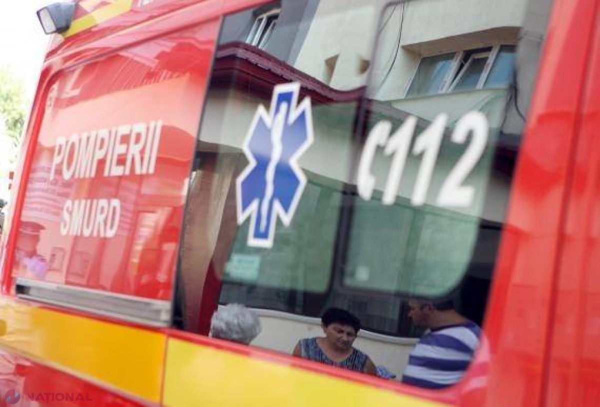 Zece copii au ajuns la spital după ce un coleg de clasă i-a „servit” cu otravă pentru șobolani, spunând că-s pufarine