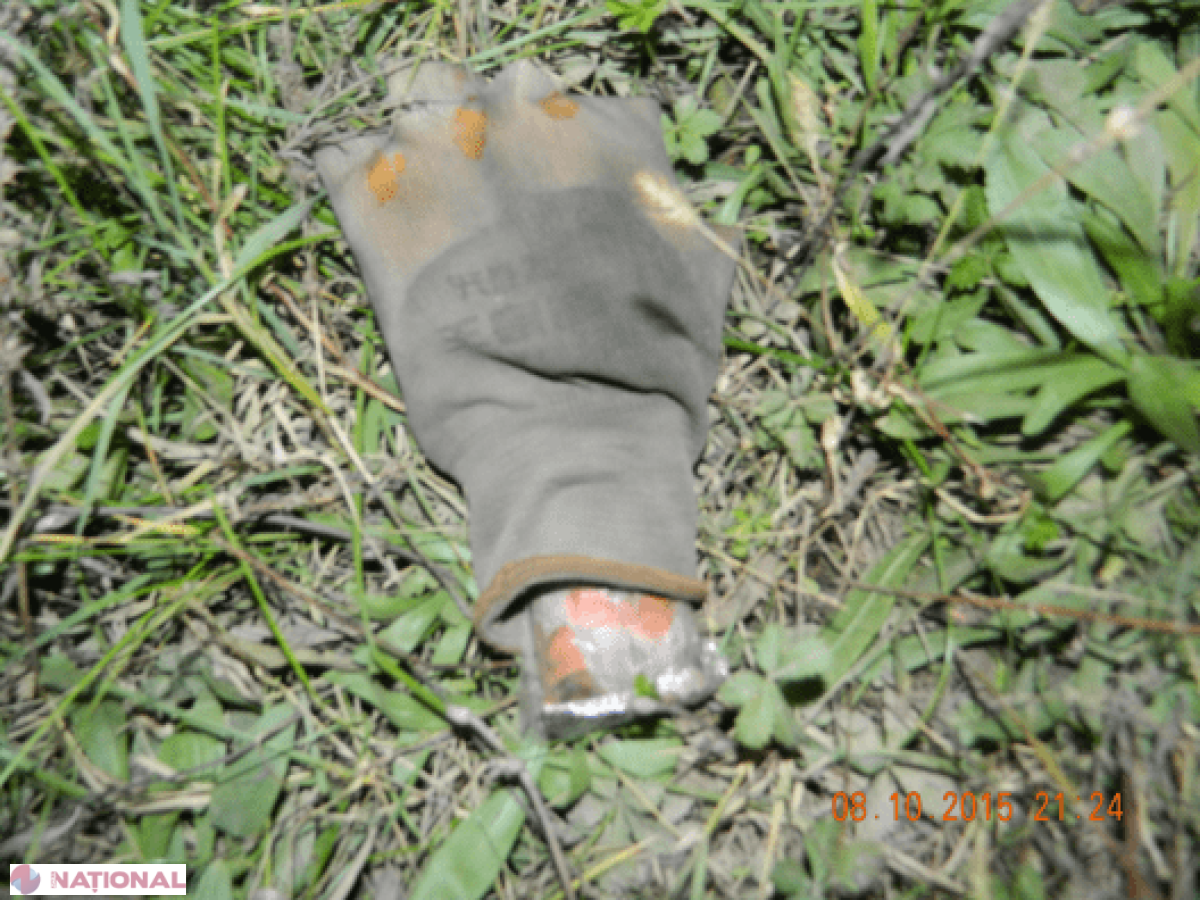 FLAGRANT // Voia să arunce MĂNUȘA peste gard. Ce conținea aceasta a pus în ALERTĂ gardienii