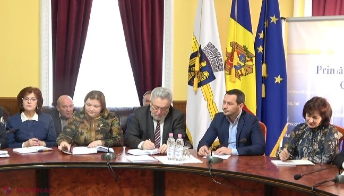 Primarul interimar al capitalei, către subalterni: „Orașul este MURDAR. Învățați-vă să lucrați”